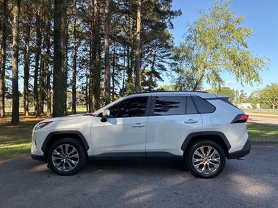2022 Toyota RAV4 XLE Premium