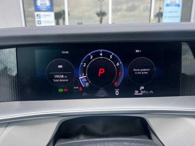 2025 Volkswagen Tiguan 2.0T SE