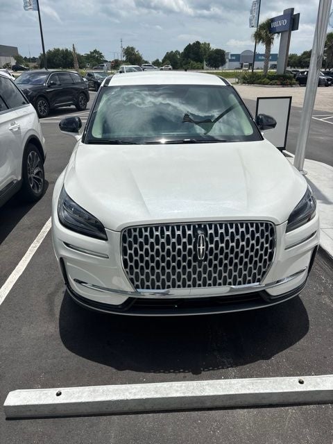 2025 Lincoln Corsair Premiere