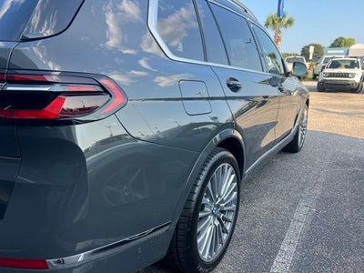 2024 BMW X7 xDrive40i