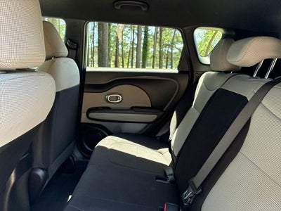 2018 Kia Soul Base