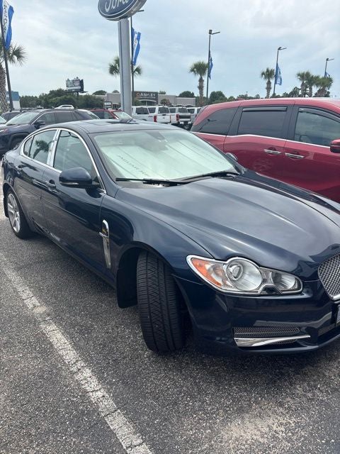 2010 Jaguar XF Base