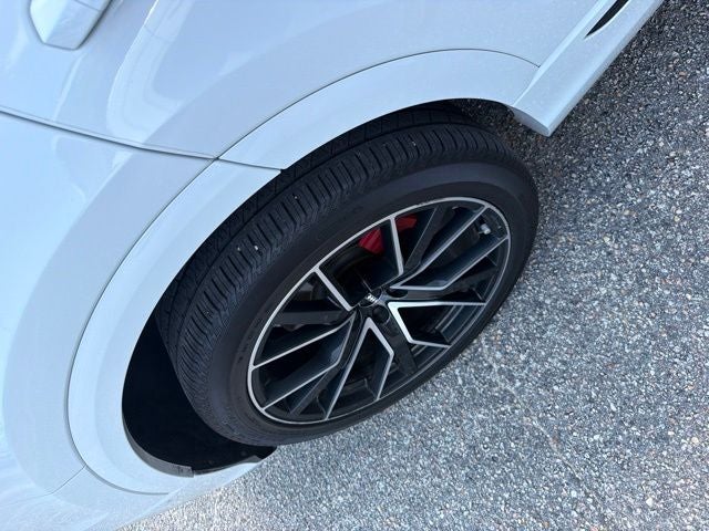 2020 Audi Q8 55 Premium Plus quattro