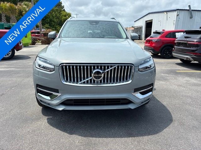 2025 Volvo XC90 B6 Plus 7-Seater