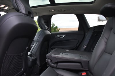 2025 Volvo XC60 B5 Core