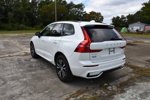 2025 Volvo XC60 B5 Core